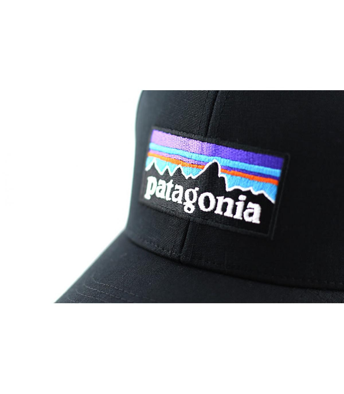 curva casquillo negro Patagonia curva casquillo negro Patagonia